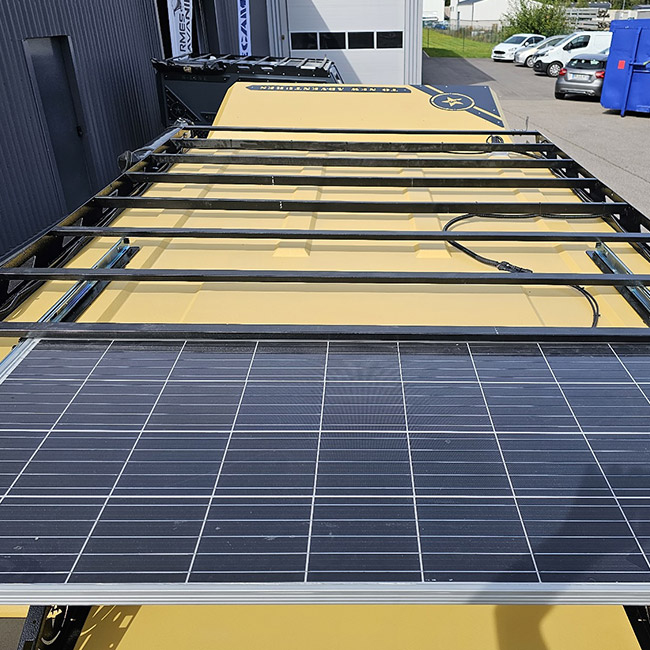Panneau photovoltaique mini caravane