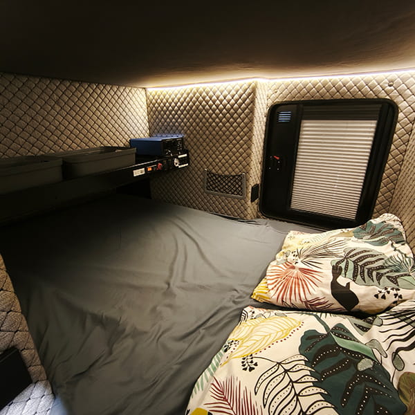 Lit mini caravane S2 Line location